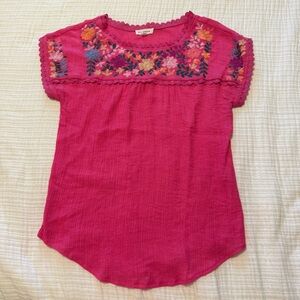 Blu Pepper | Women’s Pink Embroidered Short Sleeve Shirt Size Small